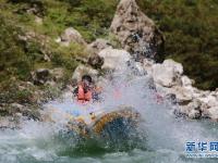 湖南张家界：漂流享清凉
