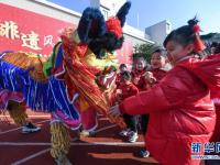 “迎新年”非遗文化进校园

