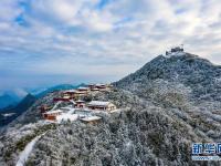 华蓥山雪霁美如画
