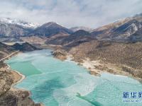 冰雪然乌湖

