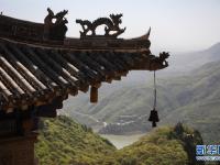 崆峒山绿意盎然
