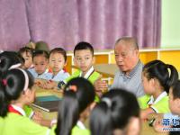 广西柳州：党史教育进课堂

