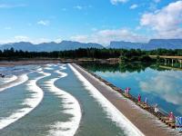 浙江仙居：夏日戏水