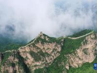 烟雨长城
