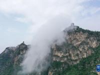 烟雨长城
