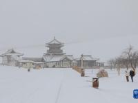 雪落敦煌
