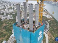 四川：卡哈洛金沙江大桥建设有序推进
