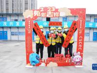 送温暖 过福年
