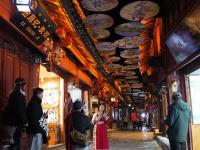云南丽江：“烟火气”回归 旅游人气旺
