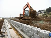 湖南常宁：高标准农田建设备春耕
