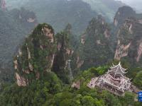 湖南张家界：暑期旅游升温
