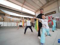 河北孟村：公益课堂丰富学生暑期生活
