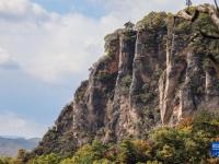 崆峒山秋色宜人
