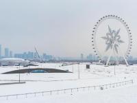 雪后冰城换银装
