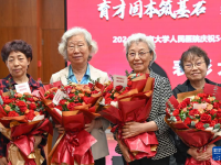 迎接国际护士节

