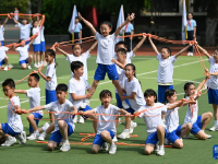 跃动童年 快乐成长
