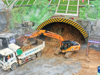 黄百铁路广西段隧道工程建设加速推进
