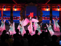 江苏昆山：特色演艺激活文旅“夜经济”
