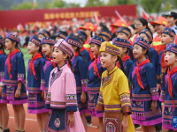 广西罗城：欢庆自治县成立40周年
