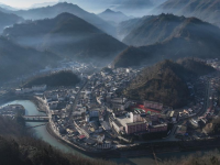 小镇晨曦 水墨风景
