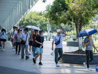 浙江杭州出现持续高温天气
