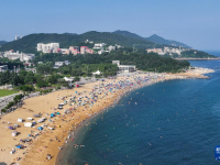 辽宁大连：海滨消暑
