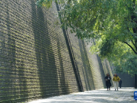 西安城墙：“苔痕上阶绿”
