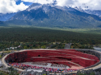 丽江：美景如画引客来
