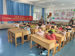 双清区民政局走进晏家垅社区开展安全主题志愿服务活动