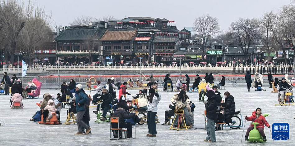 北京：冰雪运动热
