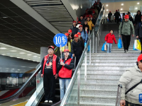 西安：春风护航返岗路
