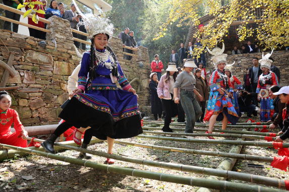 城步：一套“品牌组合拳” 打出苗乡旅游新热度